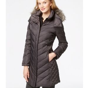 NWT Kenneth Cole Gray Faux-Fur-Trim Chevron Coat
